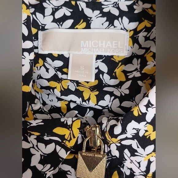 Michael Kors- Mini Monarch Pattern with a Zip Front and Roll Sleeve Size Small - Picture 9 of 10